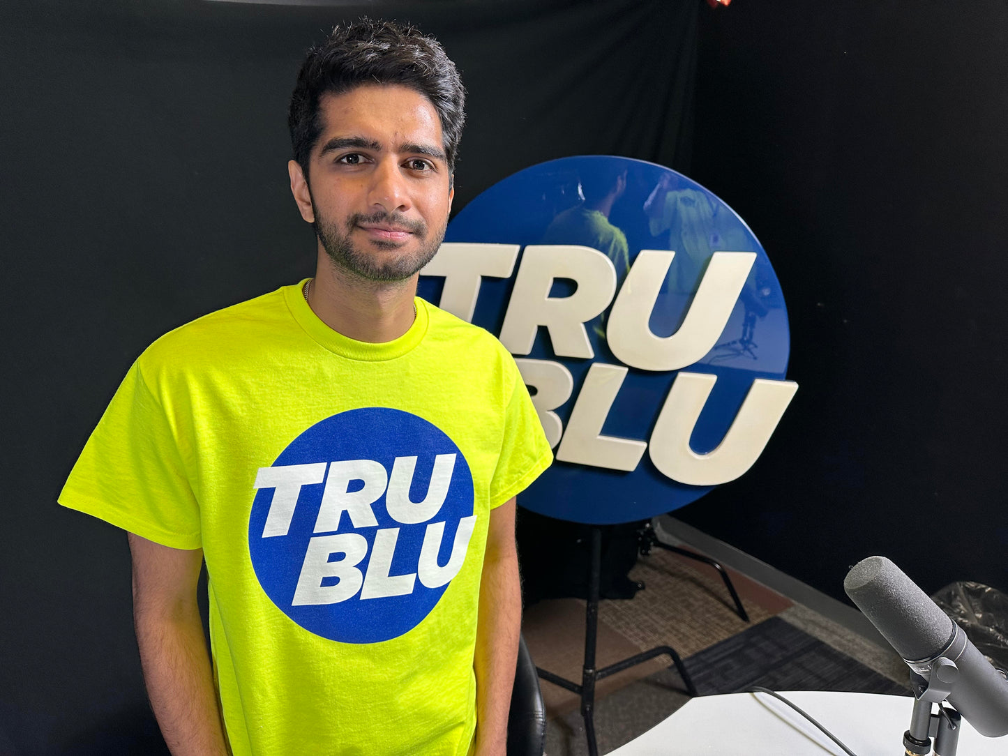 TruBlu High-Quality T-Shirt - Safety Green